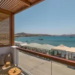 Aqua Pearl Milos