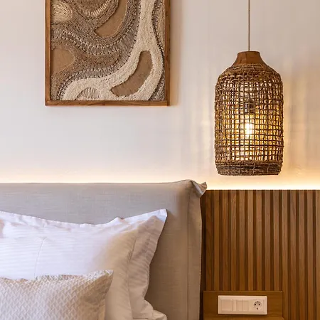 Aqua Pearl Milos Αδάμας