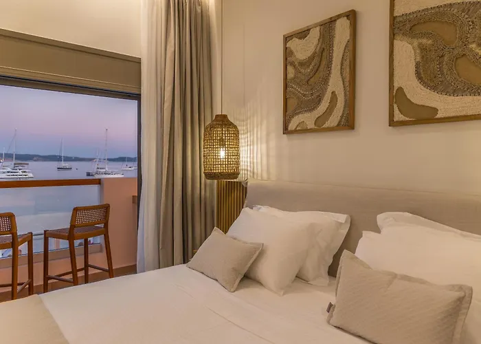 Aqua Pearl Milos Lejlighed Adamantas